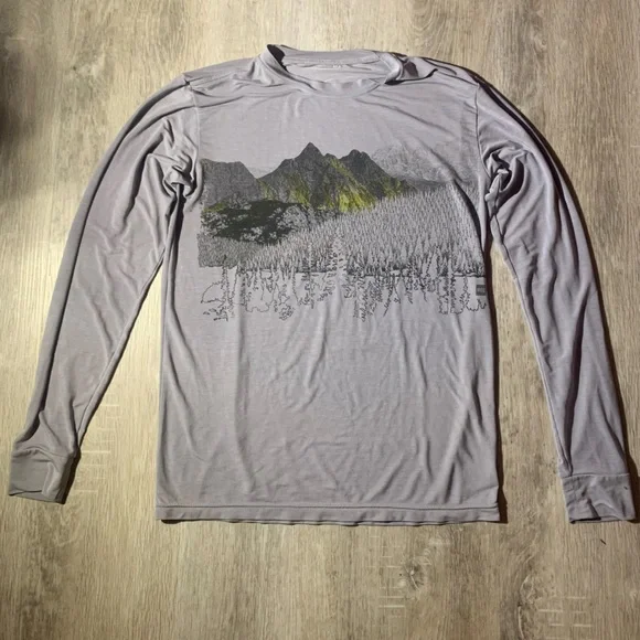 MEC Merino Blend Gray Mountain Graphic Long Sleeve Tee - Picture 8 of 10